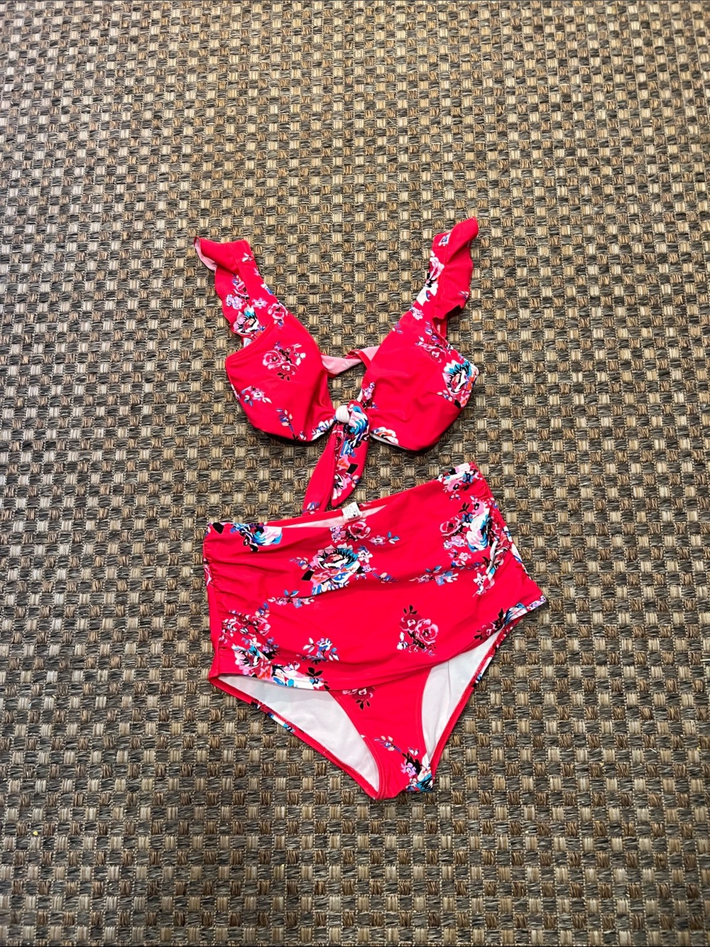 Cocoship 10 Red Floral One-Piece Swimsuit with Ruffle Straps